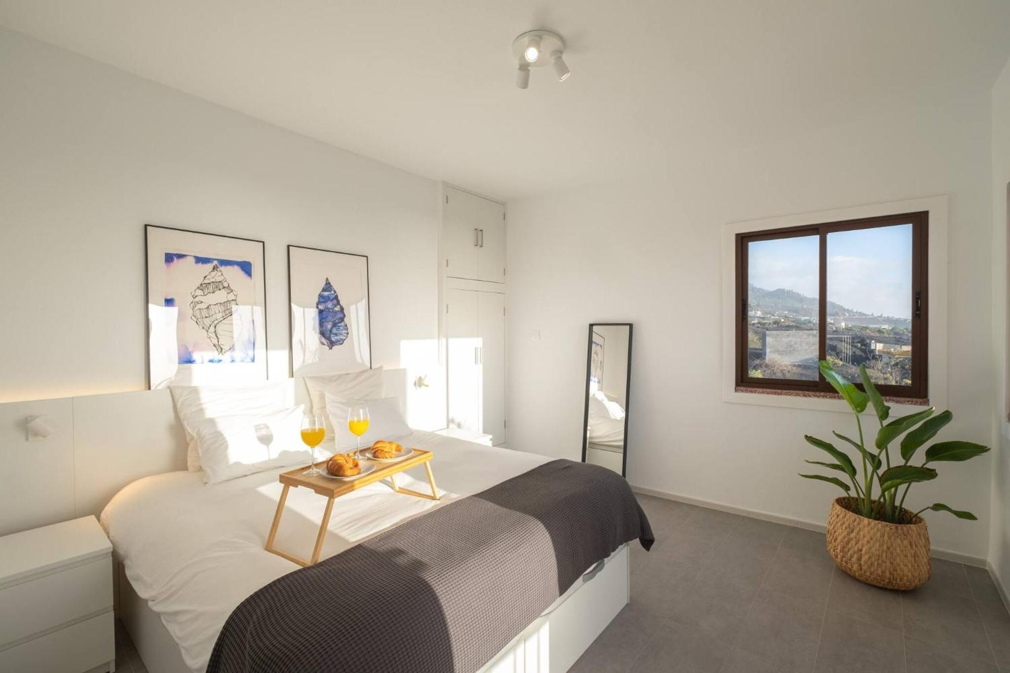 Finca Las Huellas - Moderno Apartamento Con Vistas Al Mar Y Al Volcan ลอสยานอส เด อารีดาเน ภายนอก รูปภาพ