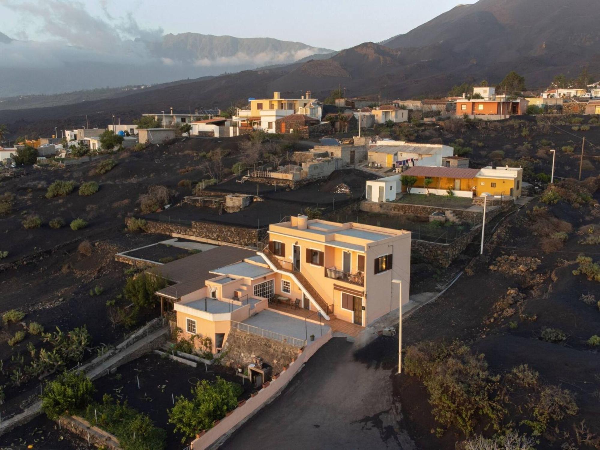 Finca Las Huellas - Moderno Apartamento Con Vistas Al Mar Y Al Volcan ลอสยานอส เด อารีดาเน ภายนอก รูปภาพ
